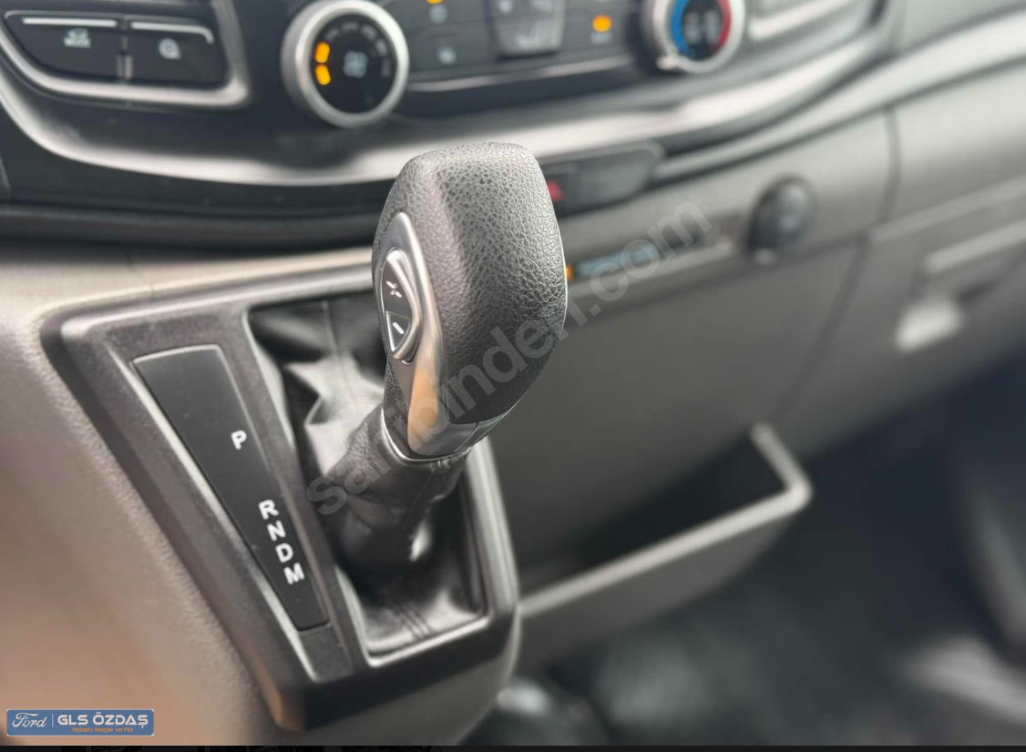 FORD TRANSİT 350L VAN G.PAKET %20 KDV MODEL 2024